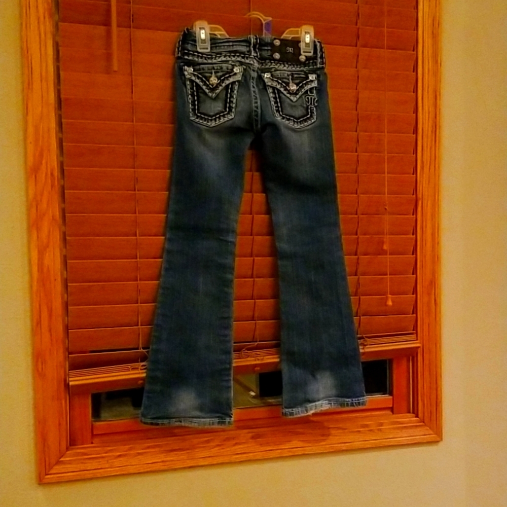 Girls size 7 miss me jeans